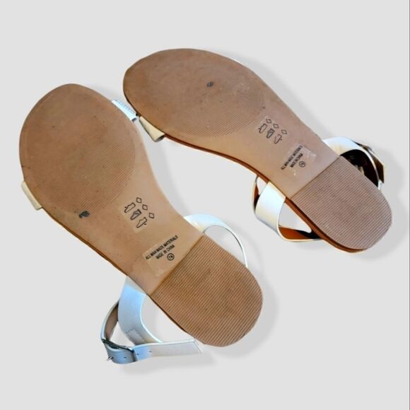 Shoe Lala Rhinestone Embeleshed Sandals Size 7.5 - Picture 5 of 8